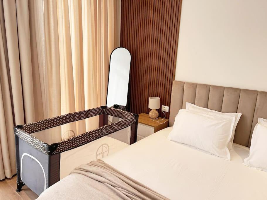 Luxury With King-size Bed And Fast Wi-fi Apartament